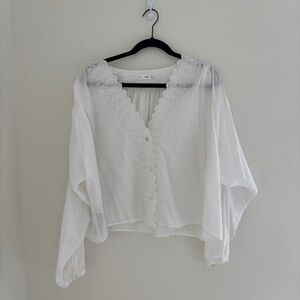 🍀 Mango White Lace Trim Blouse
